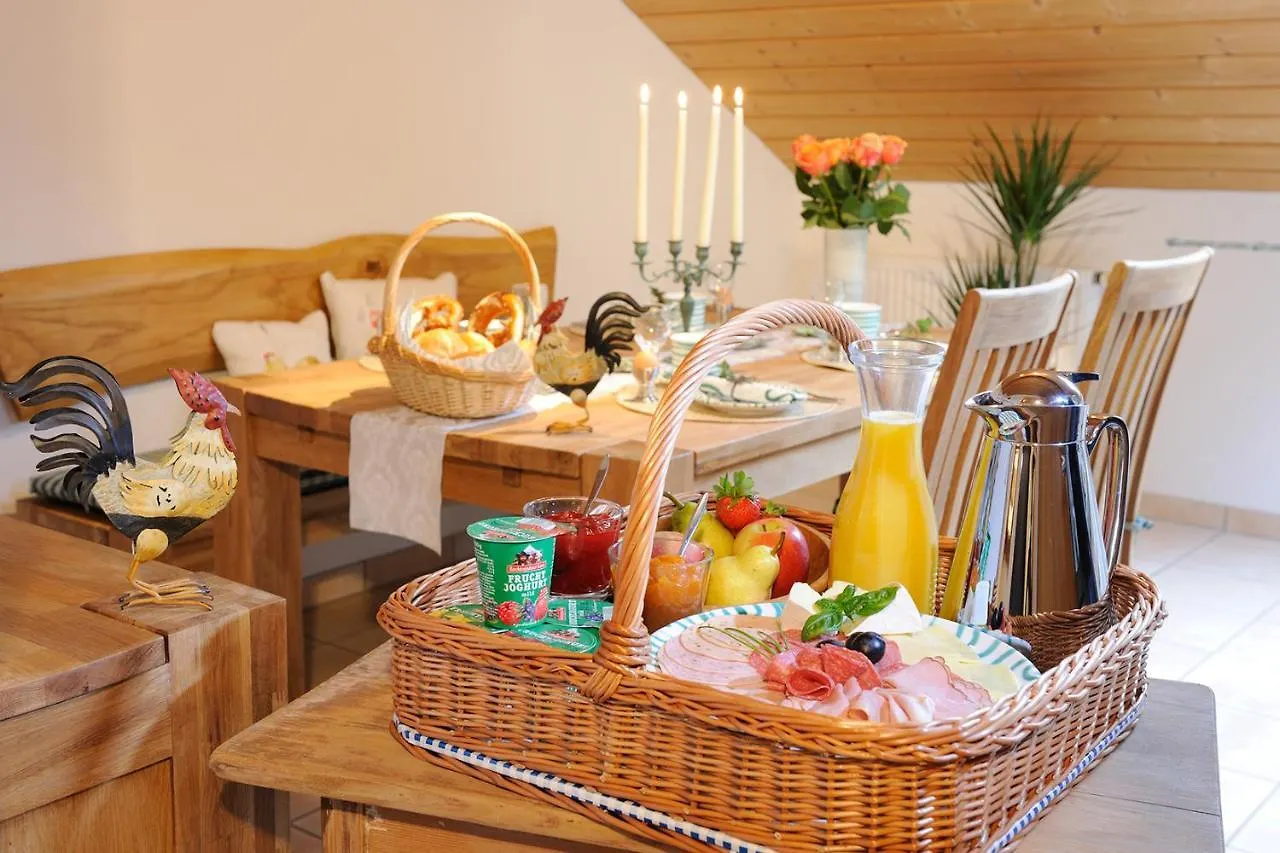 Hochgallinger Hof - Der Reiterhof Fuer Gross Und Klein Siegsdorf Apartament