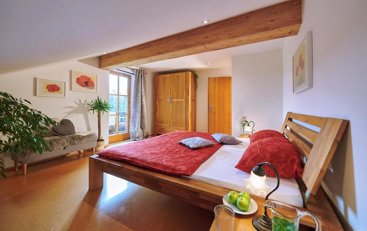 Hochgallinger Hof - Der Reiterhof Fuer Gross Und Klein Siegsdorf Niemcy